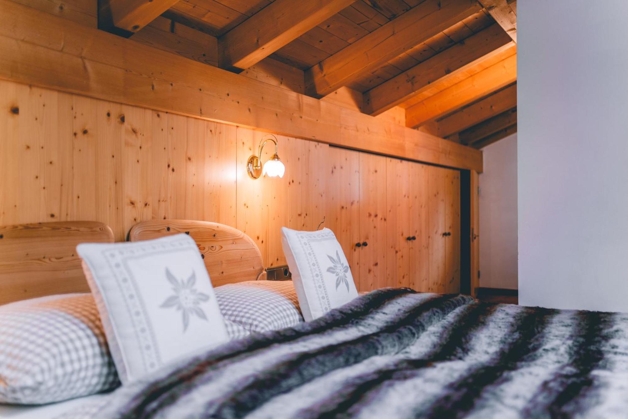 Garni Hotel Belalp Santa Cristina Val Gardena Ngoại thất bức ảnh