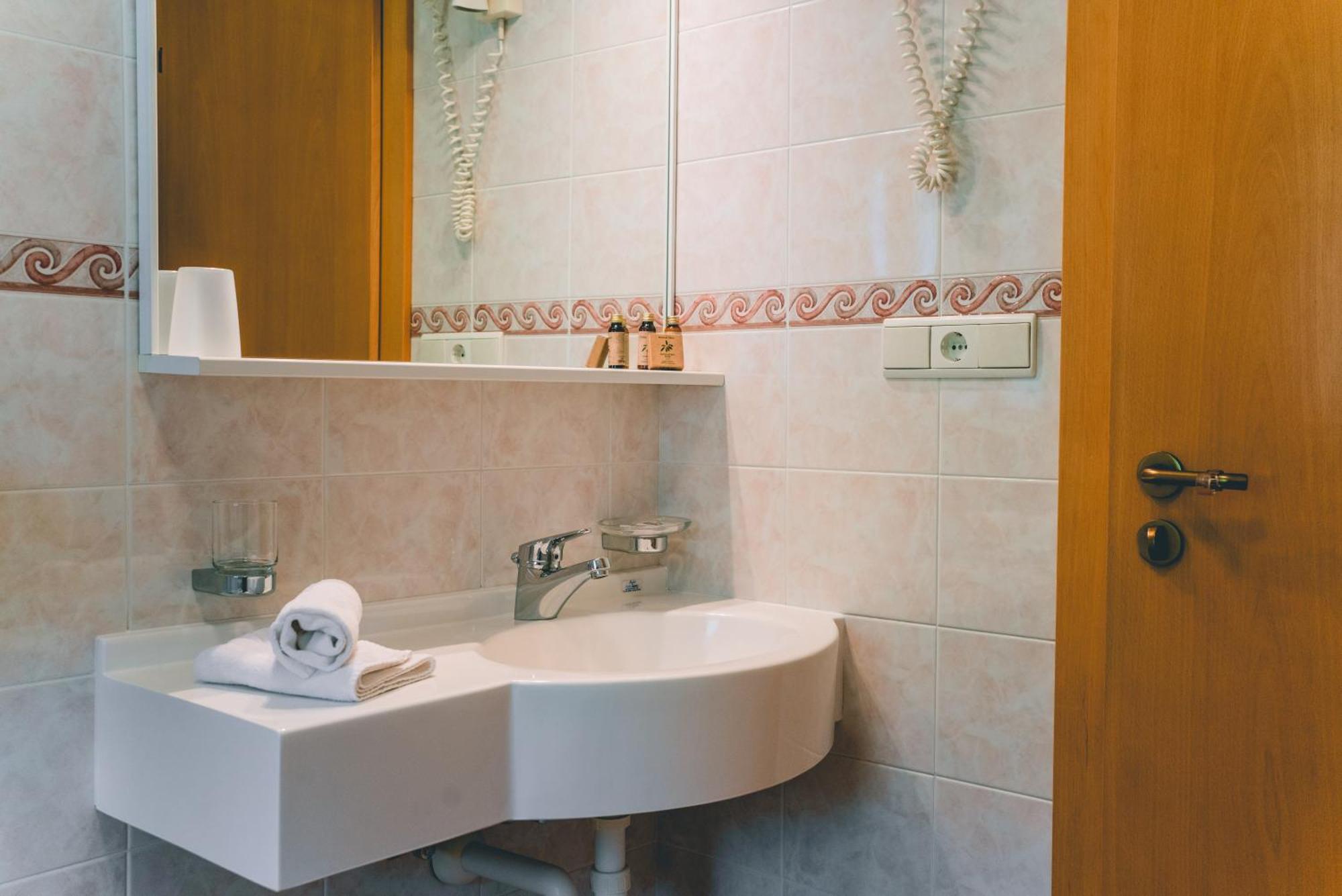 Garni Hotel Belalp Santa Cristina Val Gardena Ngoại thất bức ảnh