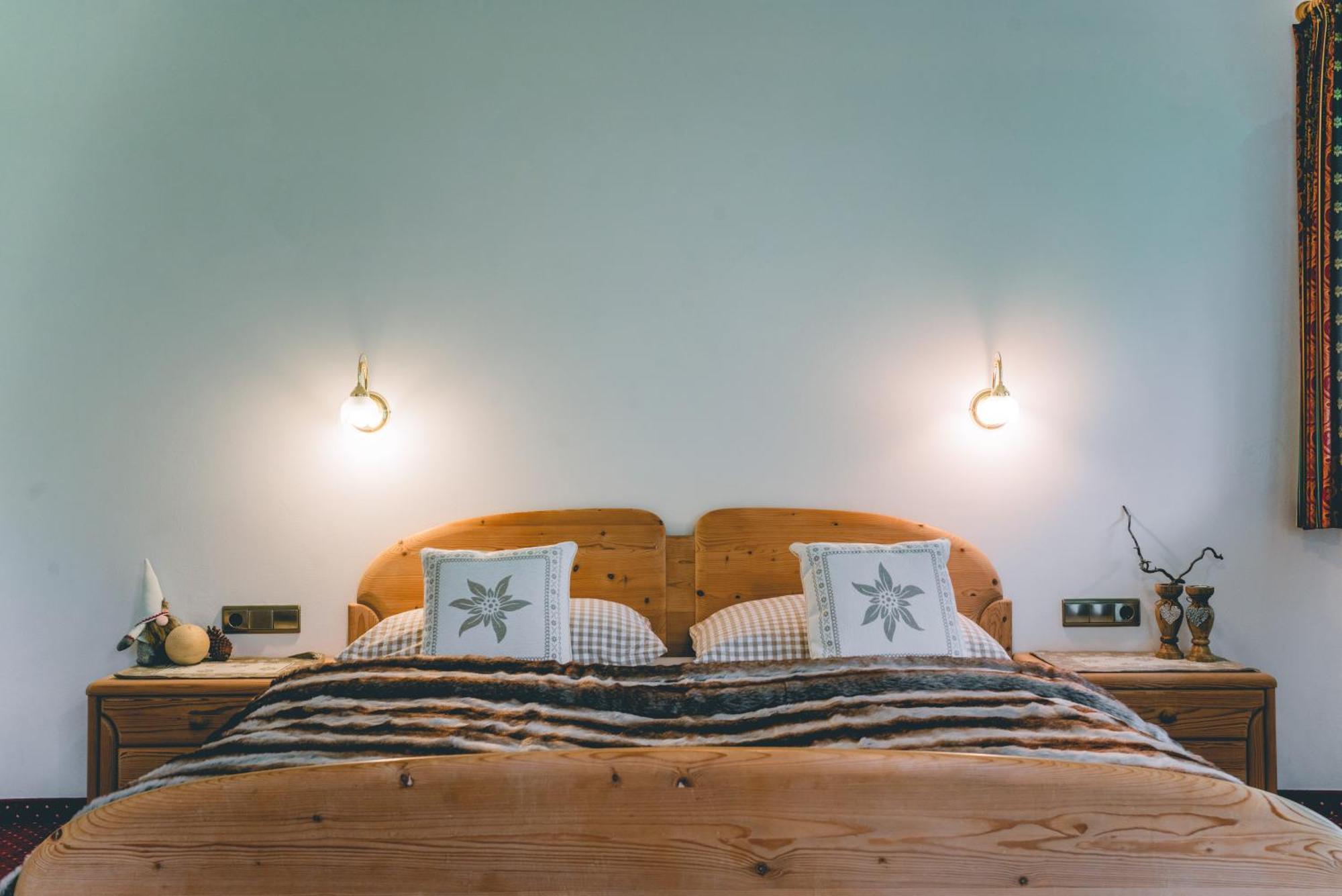 Garni Hotel Belalp Santa Cristina Val Gardena Ngoại thất bức ảnh