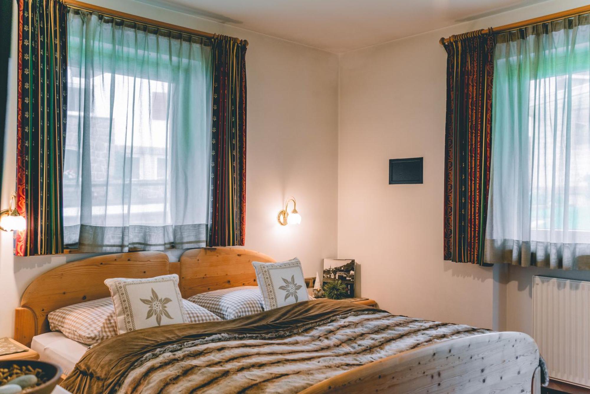 Garni Hotel Belalp Santa Cristina Val Gardena Ngoại thất bức ảnh
