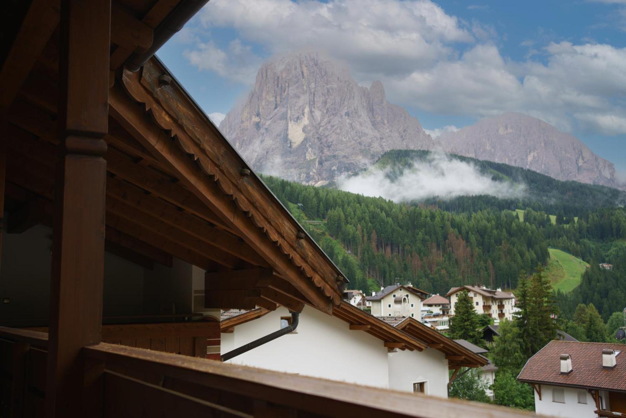 Garni Hotel Belalp Santa Cristina Val Gardena Ngoại thất bức ảnh