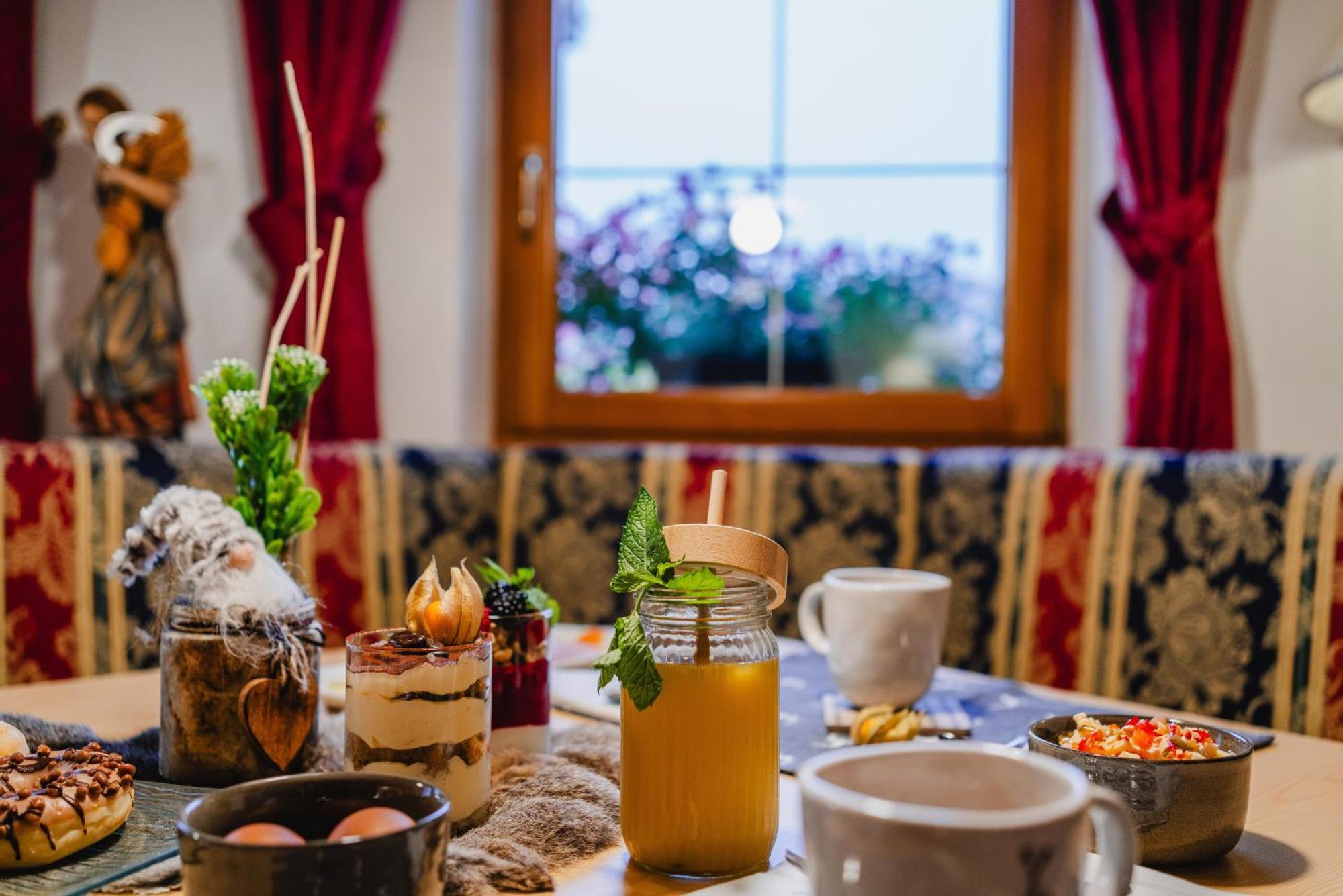 Garni Hotel Belalp Santa Cristina Val Gardena Ngoại thất bức ảnh